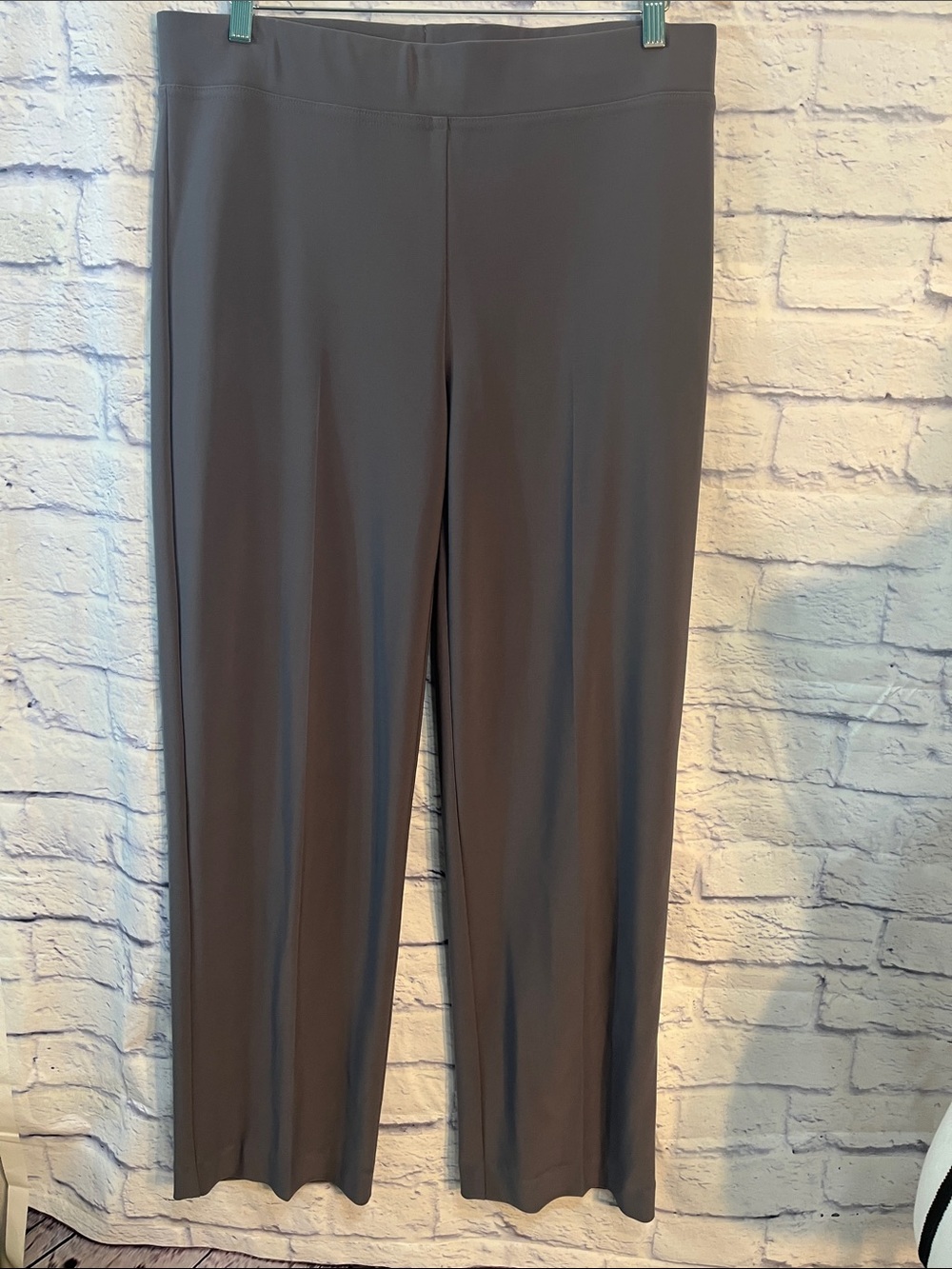 Joseph Ribkoff Silky Knit Flare Pants Pull-On NWT Gray Size 14